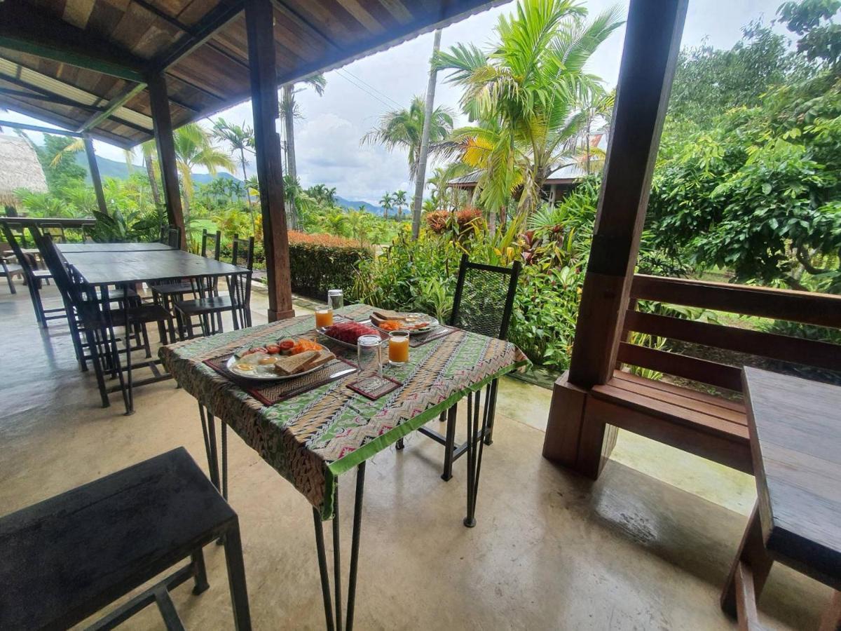 Le Cocotier Hotel Ban Cho Lae Exterior photo