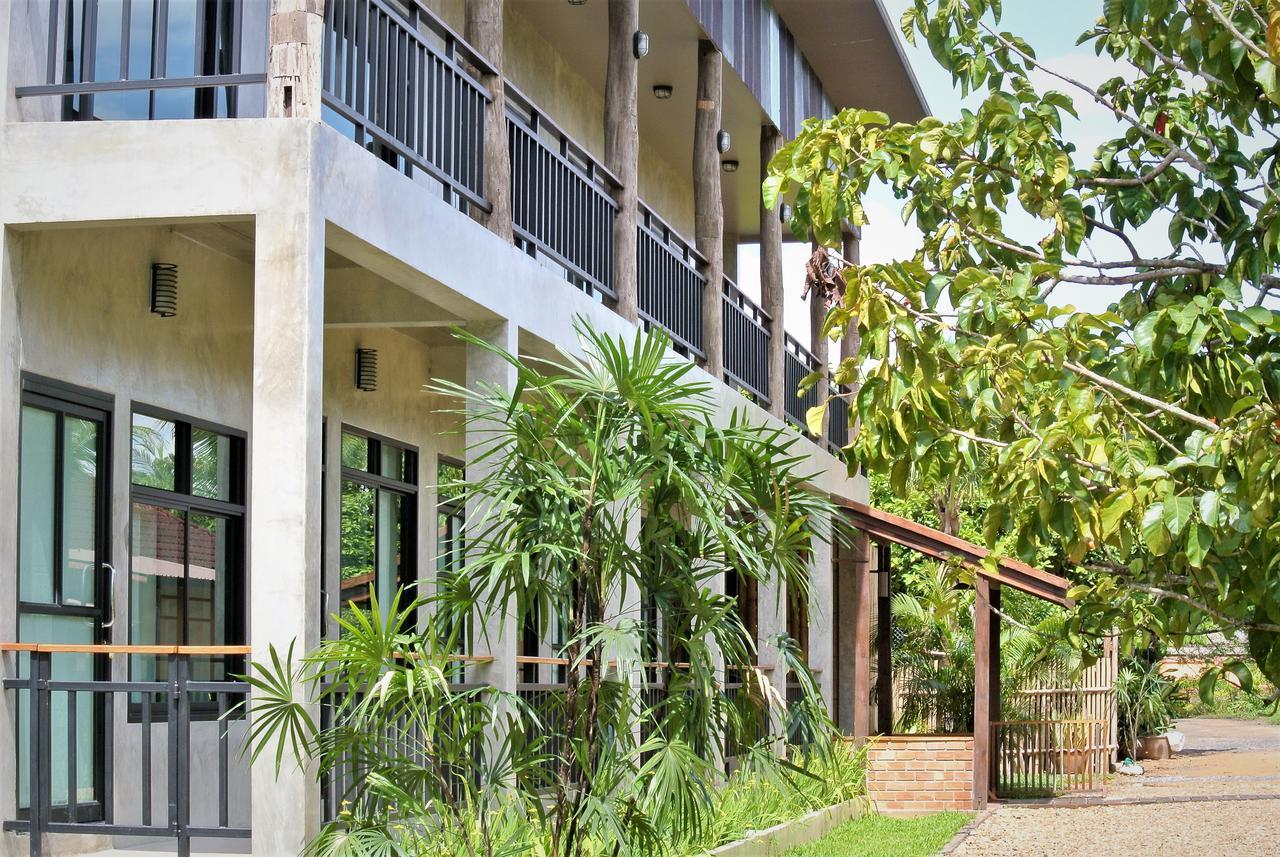 Le Cocotier Hotel Ban Cho Lae Exterior photo